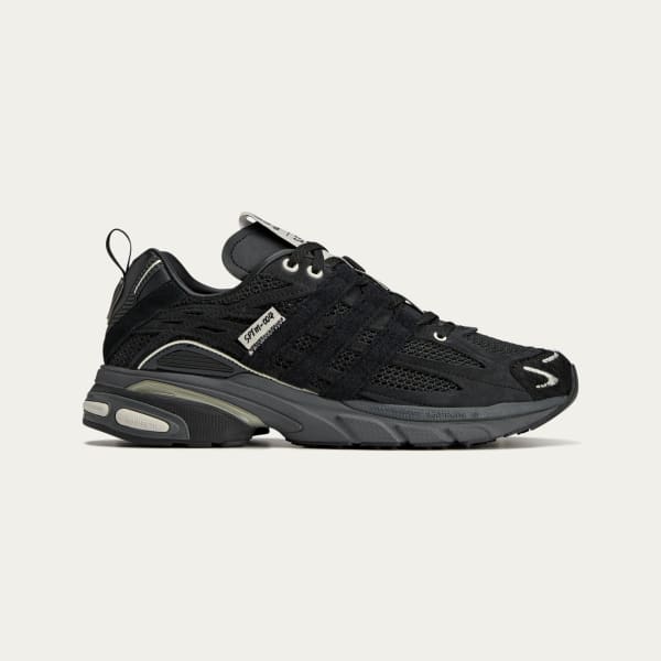 Black ADISTAR CUSHION SFTM