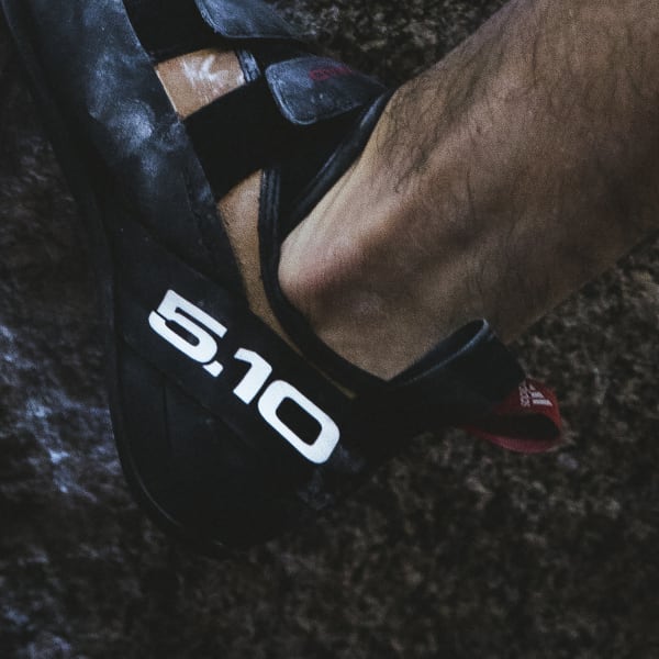 zltá Lezečky Five Ten NIAD VCS Climbing