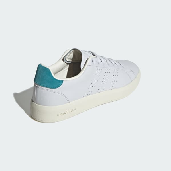 Adidas store performance advantage