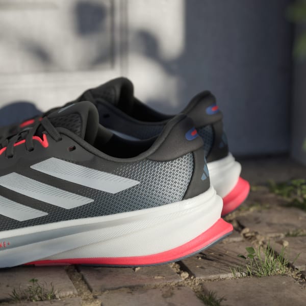 ロザーナ adidas Supernova Rise 2 Running Shoes - Black | Free