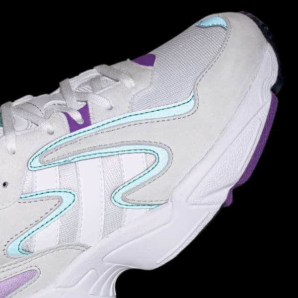 adidas yung rosa chiaro e bianco