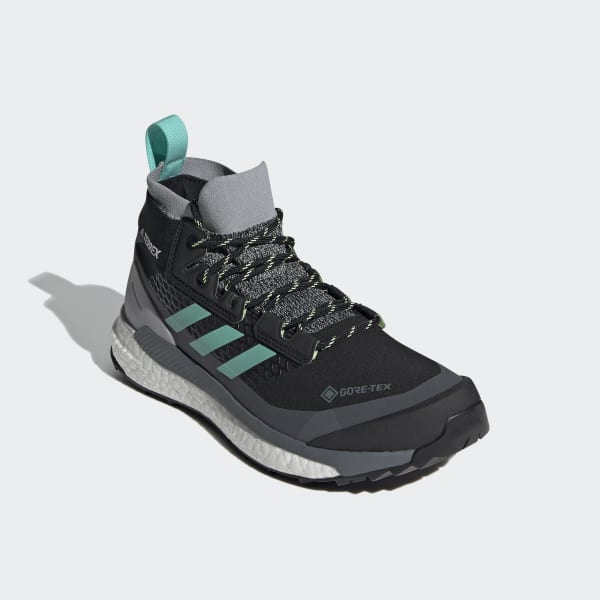 terrex boost hiker