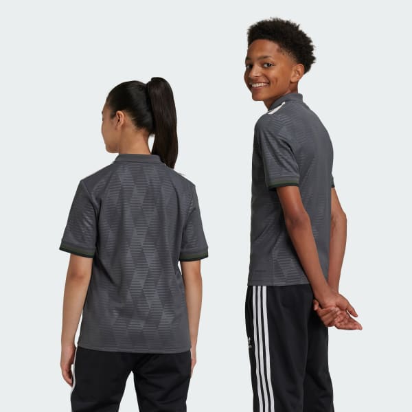 Youth Adidas Gray Bayern Munich 2024 25 Wiesn Replica Jersey Size Extra Large