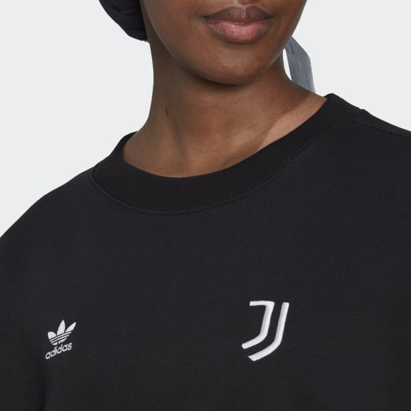 Black Juventus Essentials Trefoil Crewneck Sweatshirt BWU54