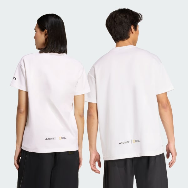 สีขาว เสื้อยืดพิมพ์ลาย adidas National Geographic UF AEROREADY