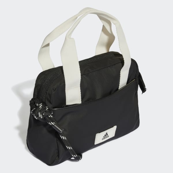 Black Classic Twist Shoulder Bag EAV43