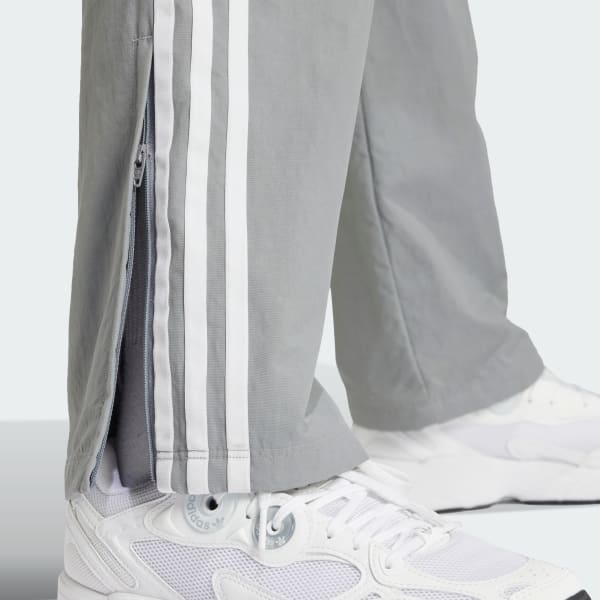 ボトムスその他 adidas Originals Woven Track Pants JD5332 adidas Originals Woven Track Pants - White | adidas Malaysia