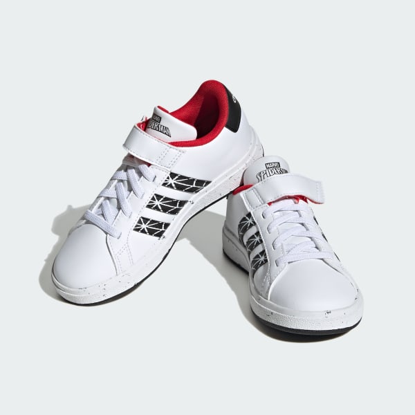 Marvel adidas hot sale shoes 219
