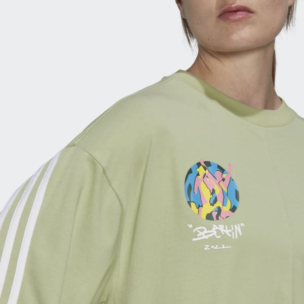 groen Berlin Marathon 2022 Sportswear Future Icons 3-Stripes T-shirt EBT27