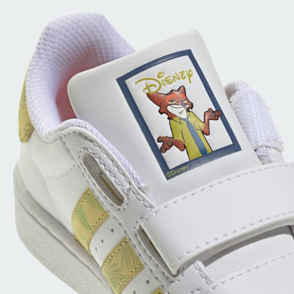 Disney - QOO  adidas Disney Zootopia Superstar II Comfort Closure Shoes