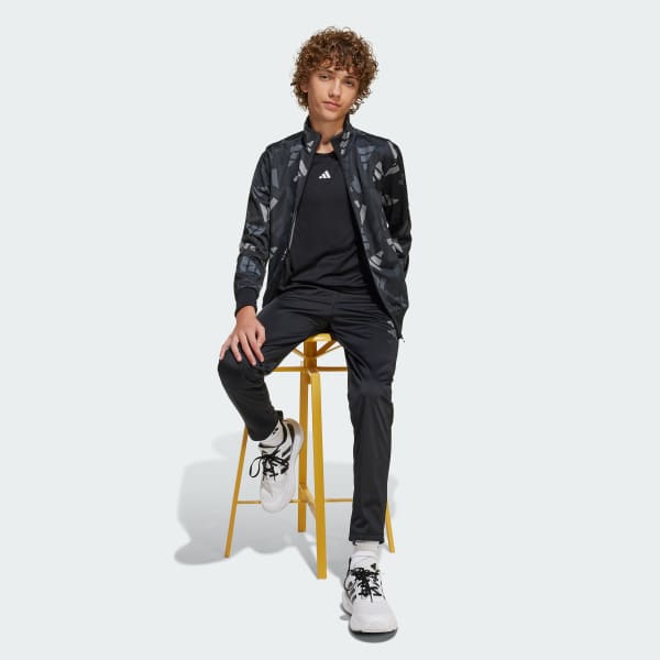 Negro Conjunto Seasonal Essentials