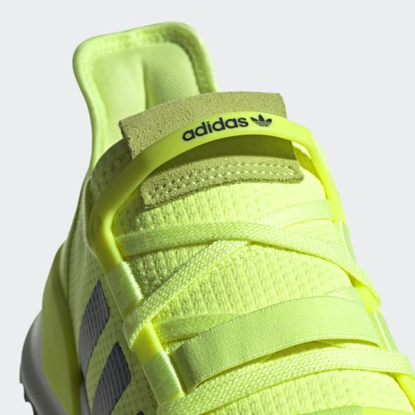 tenis adidas verde fluorescente