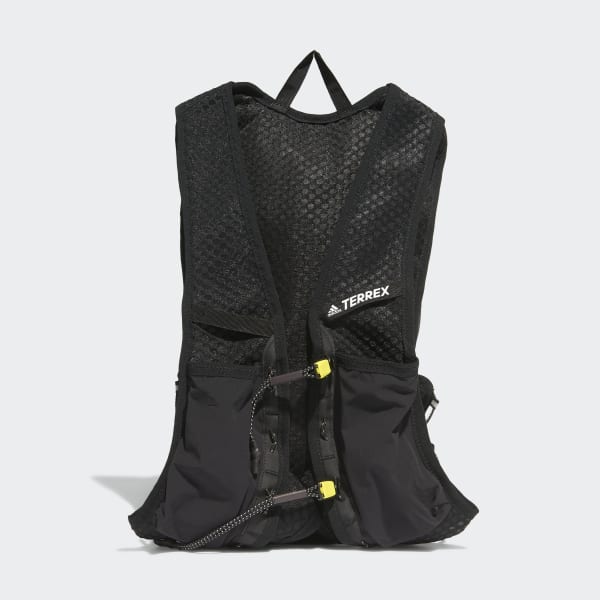 Mentalmente estudiante universitario Nevada adidas TERREX Lightweight Backpack - Black | Unisex Hiking | adidas US