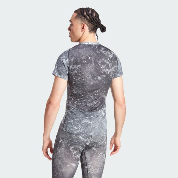 Gris Camiseta TECHFIT AOP Training