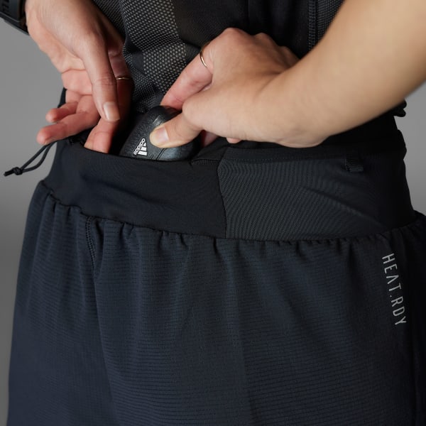 zwart Ultimate HEAT.RDY Shorts