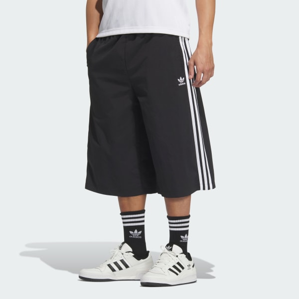 Black Capri Shorts
