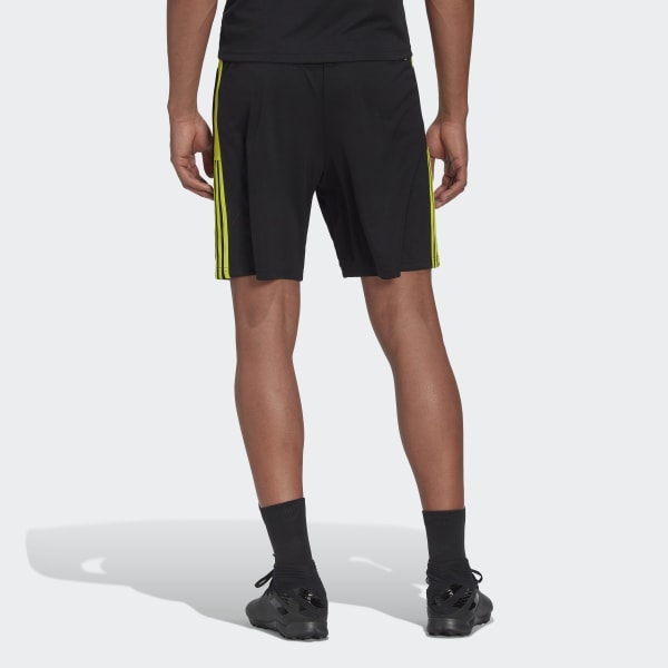 Negro Pantalón corto Tiro Essentials CC185