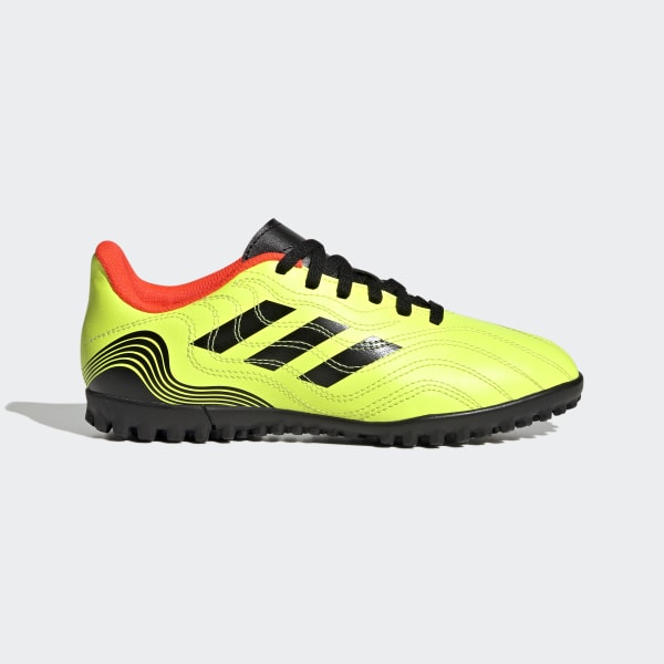 Amarillo Botines Copa Sense.4 Césped Artificial