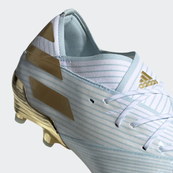 messi gold cleats