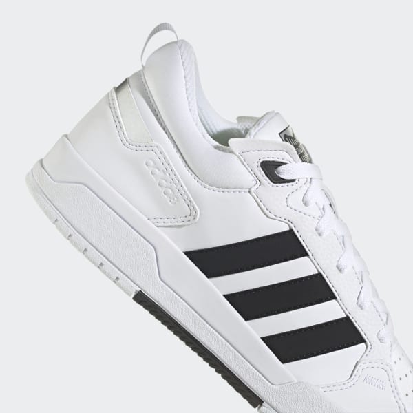 White 100DB Shoes LOT74