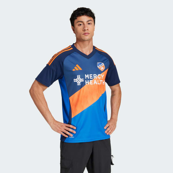 Cincinnati Soccer Shirt W Ball, Fc Shirt, Fc Tshirt W Futbol Cincinnati Soccer Shirt W Ball, Fc Shirt, Fc Tshirt W Futbol