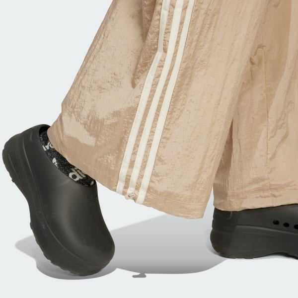 ボトムスその他 adidas Atlanta Cutline Short Pants Beige IY9238 Atlanta Cut Line Nylon Shorts - Beige | adidas Hong Kong