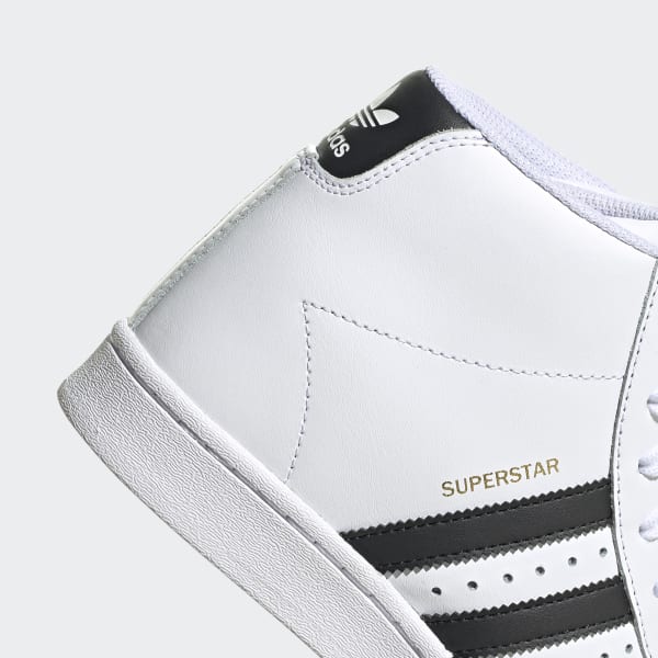 White Superstar Up Shoes KYN31