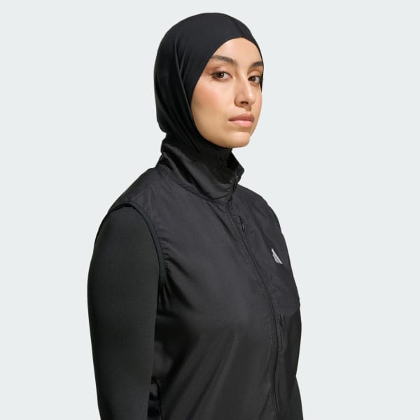 Hitam Hijab Running Essentials adi365