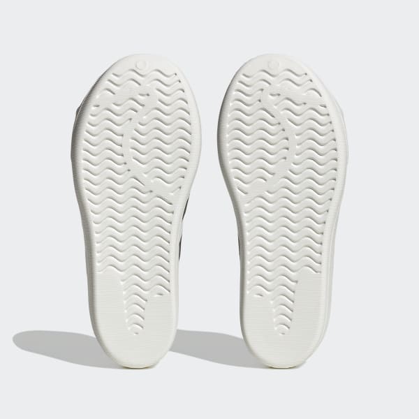 Weiss adidas Superstar Schuh