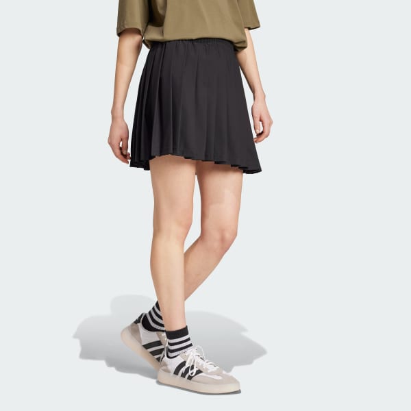 Black Tiro Pleated Skirt