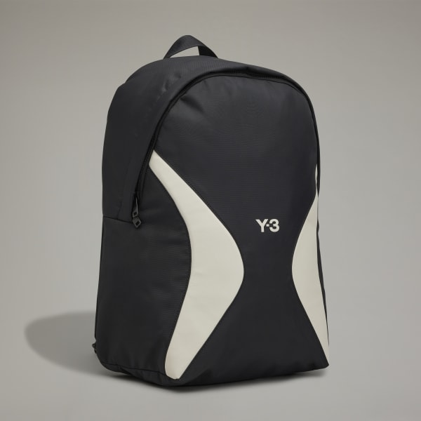 William　Y-3 REFLECTIVE BACKPACK William Y-3 REFLECTIVE BACKPACK Y-3 CH1 REFLECTIVE BACKPACK :: Behance