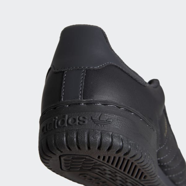 YEEZY POWERPHASE