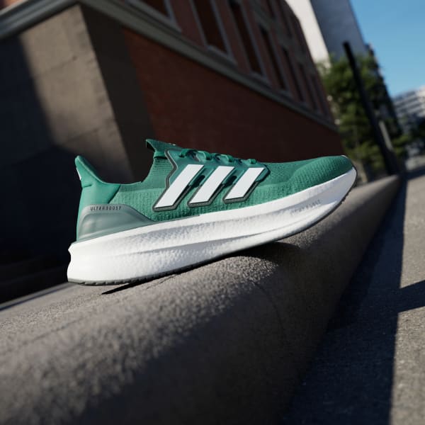 zelená Boty Ultraboost 5