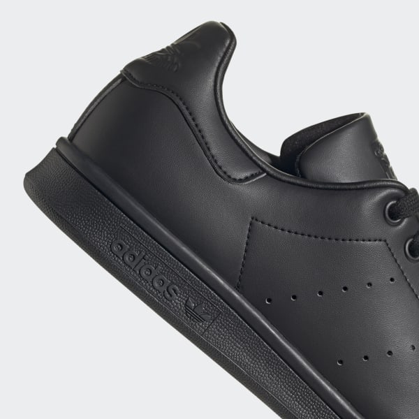 Audi Quattro black stan smith shoes