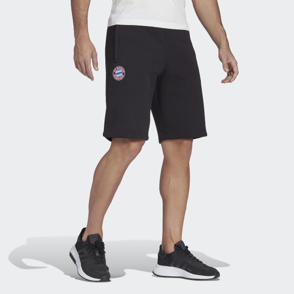 Czerń FC Bayern Essentials Trefoil Shorts