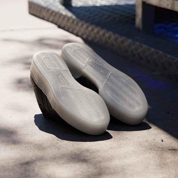 zwart Rivalry Lux Low Schoenen