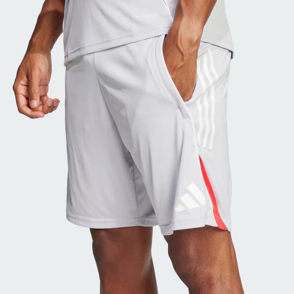 アディダス ティロ 25 コンペティション トレーニングショーツ