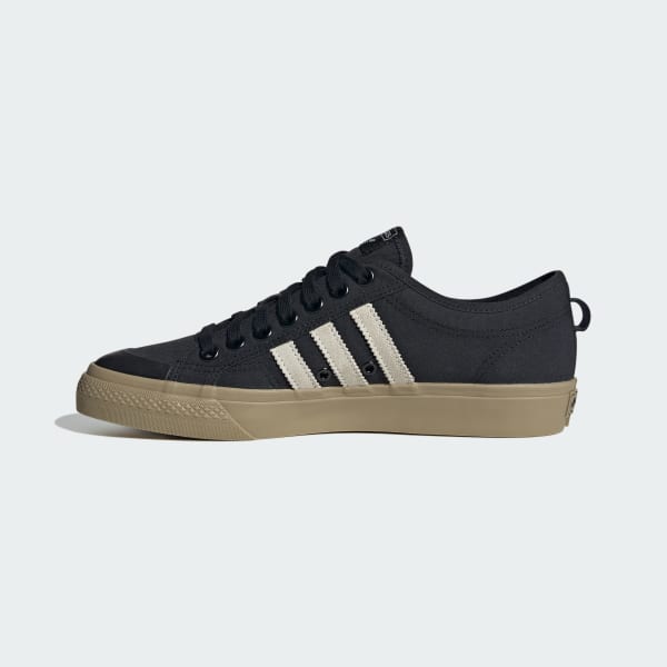 Black adidas nizza lo discount