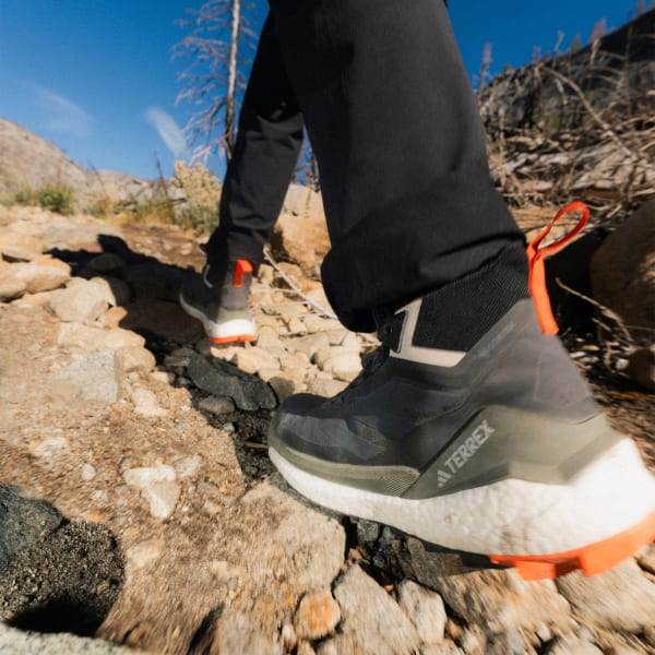 アディダス FREE HIKER 2.0 GORE-TEX - グレー | アディダス
