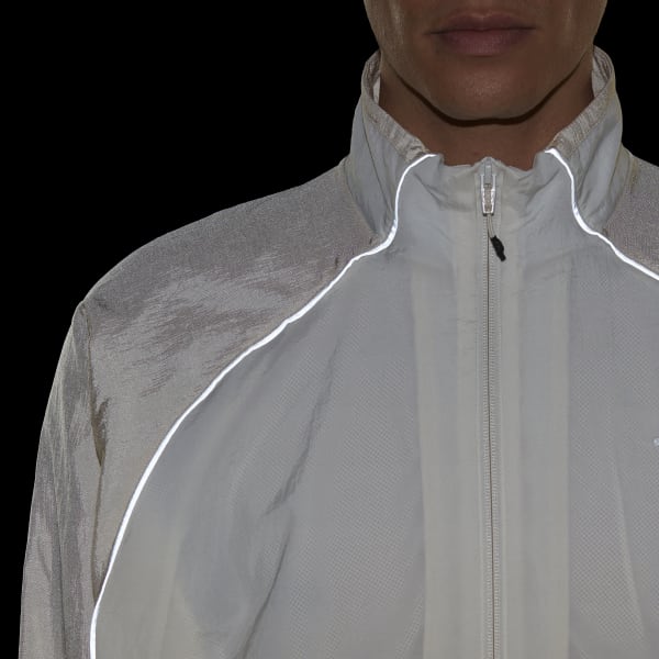 Reflective details
