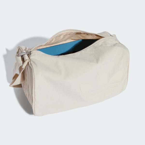 Beige Mini Duffelväska