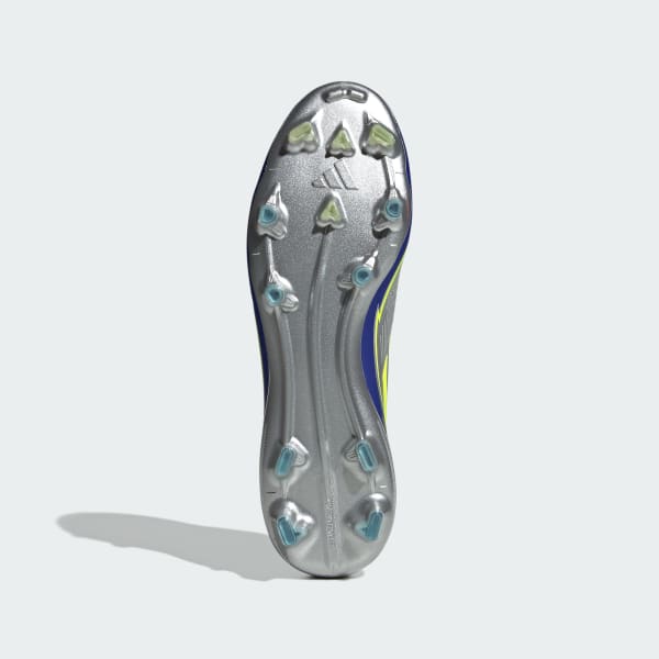 Plateado Guayos F50 Pro Messi Terreno Firme