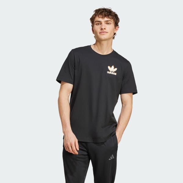 Polera Estampada Trifolio Fire Negro adidas adidas Chile
