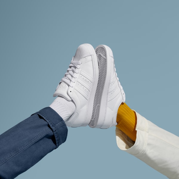 Tênis adidas superstar branco - R$ 119.90, cor Branco (para quadra