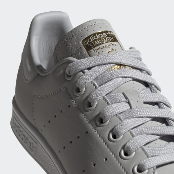 stan smith grey four