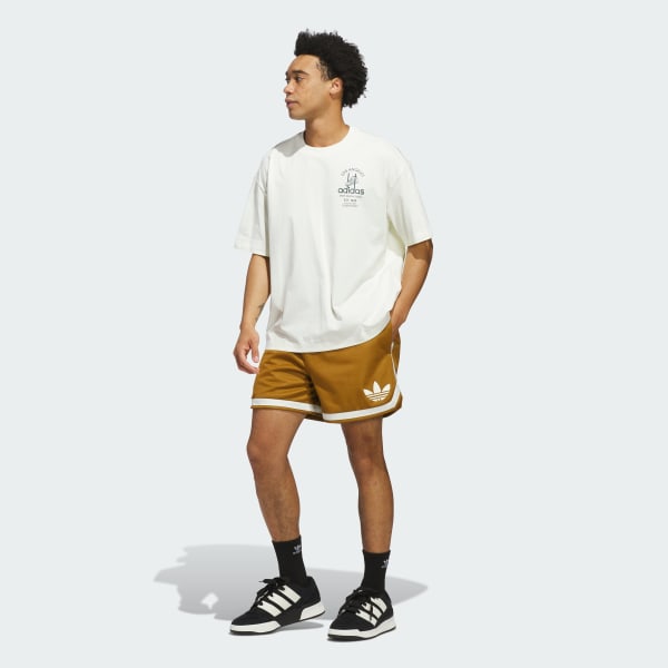 ベージュ アディダス スポーツデザイン GFX半袖Tシャツ