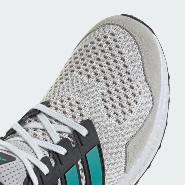 Ultraboost 1.0 Shoes