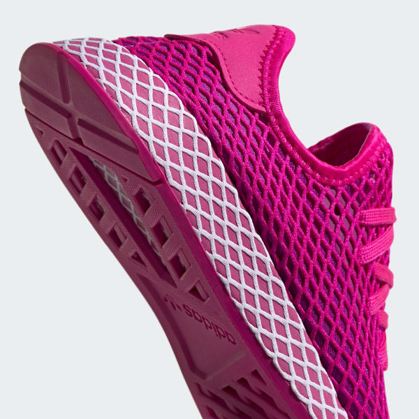 deerupt runner shoes shock pink