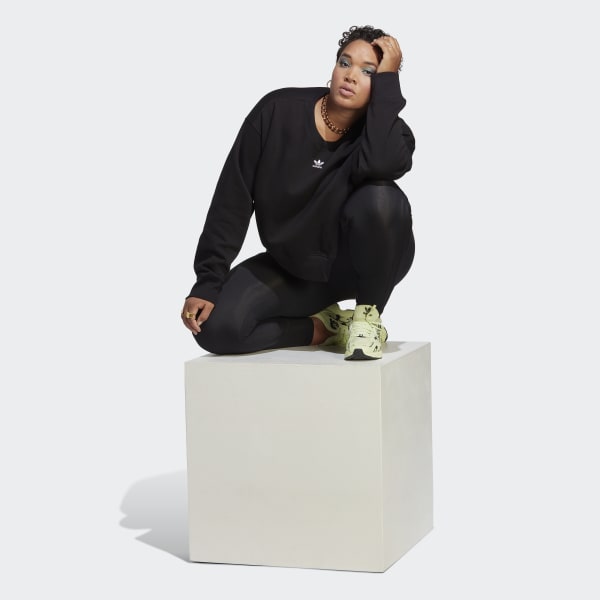 Czerń Adicolor Essentials Crew Sweatshirt (Plus Size)