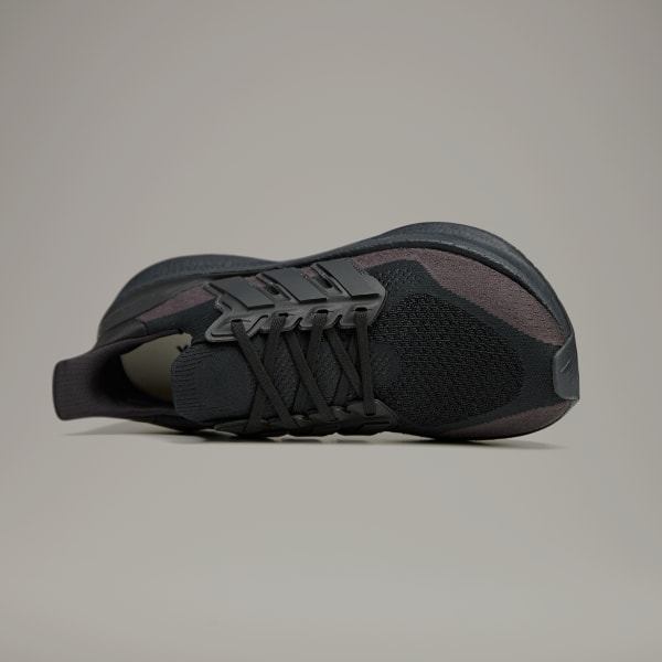 Siyah Y-3 Ultraboost 5